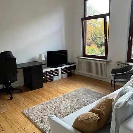 In The City, Free Parking + Breakfast Appartement