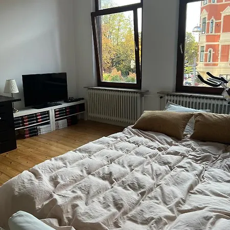 Appartement In The City, Free Parking + Breakfast *